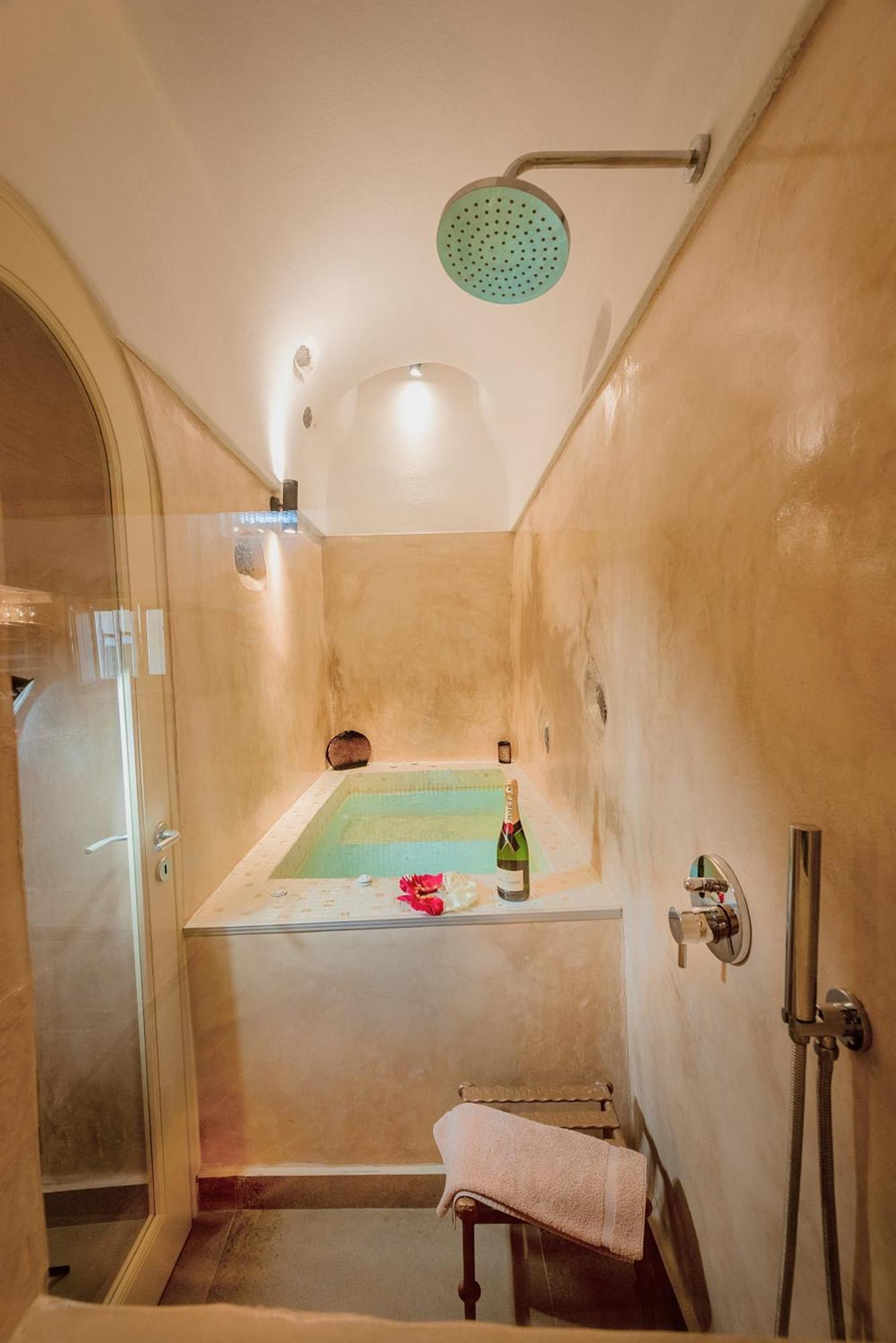 Luxury Villas Hariton Emporio  ภายนอก รูปภาพ